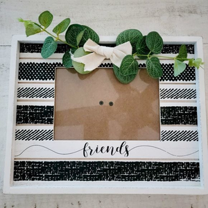 Wooden‎ picture frame "FRIENDS" black white stripes Farmhouse style 4x6